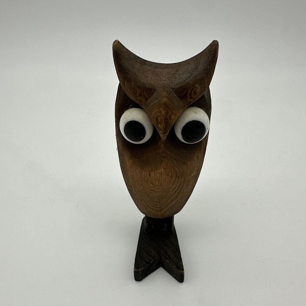Vintage Hand Carved Wood Owl Figurine Cryptomeria Bird Figure 3.5"T EUC Trinket‎